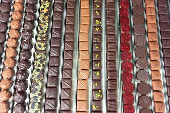 10+ tastings Gourmet Food & Wine Tour in the Heart of Paris - Jean-Paul Hévin Chocolatier Pâtissier: macarons, award craft, and why the details matter