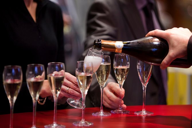 2 Hour Sparkling Wine Tasting and visit in Beaune - The Traditional Method, Explained in a Way You Can Taste