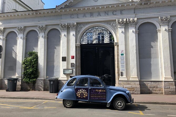 30-Minutes Private Guided Tour of Lille by Convertible 2CV - The Old Town drive: seeing “secrets” from the inside