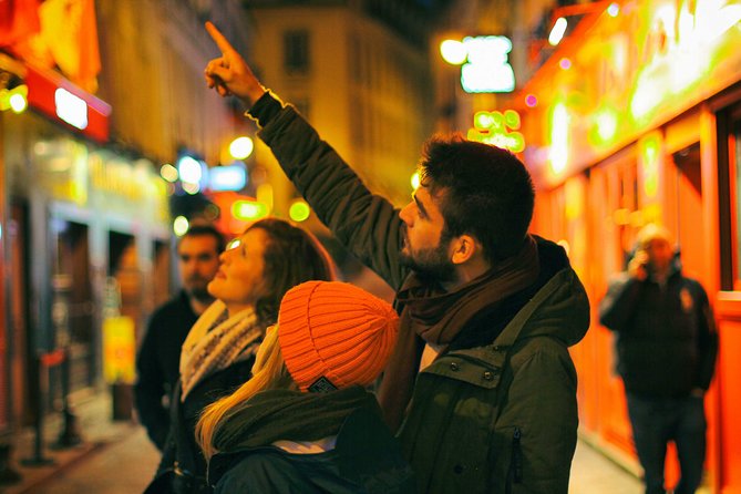A Magical Evening in Paris With Locals: PRIVATE City Walking Tour - How guides tailor the walk to real people