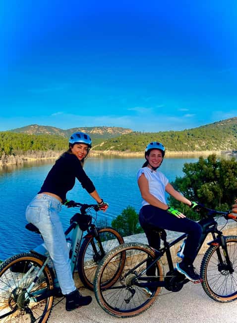 Aix-en-Provence: E-Bike Tour of Mount Sainte-Victoire - Cézanne’s landscapes, plus art talk that stays practical