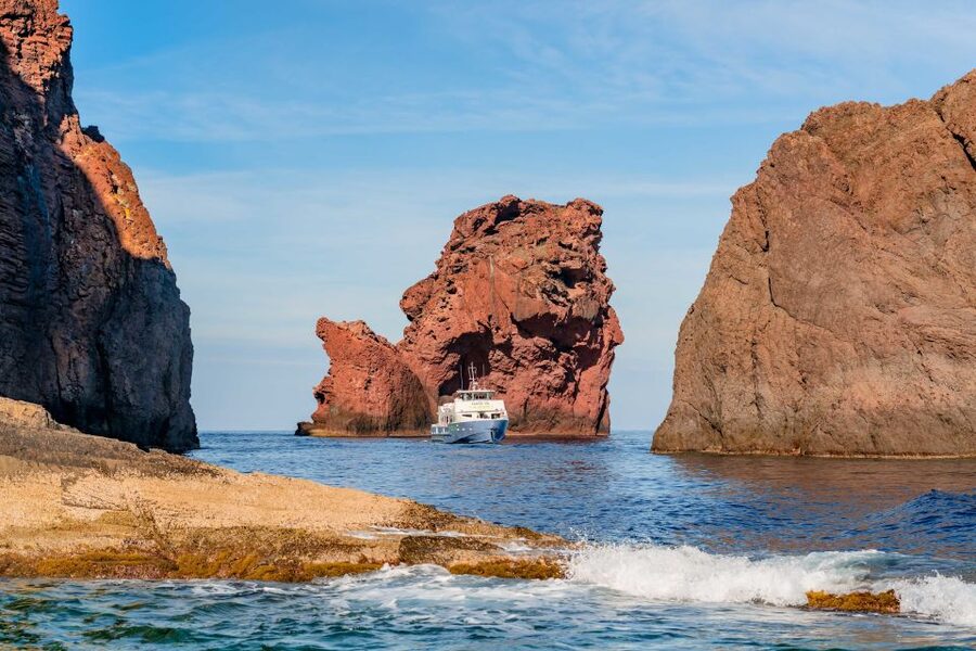 Ajaccio/Porticcio: Scandola Nature Reserve Guided Boat Tour - Gulf of Porto: where the vibe turns from sightseeing to cruising comfort