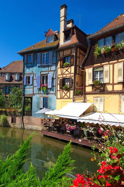 Alsace: Full-Day Wine Tour & Tastings from Strasbourg - Lunch and walking time in Ribeauvillé, slow down and read the town