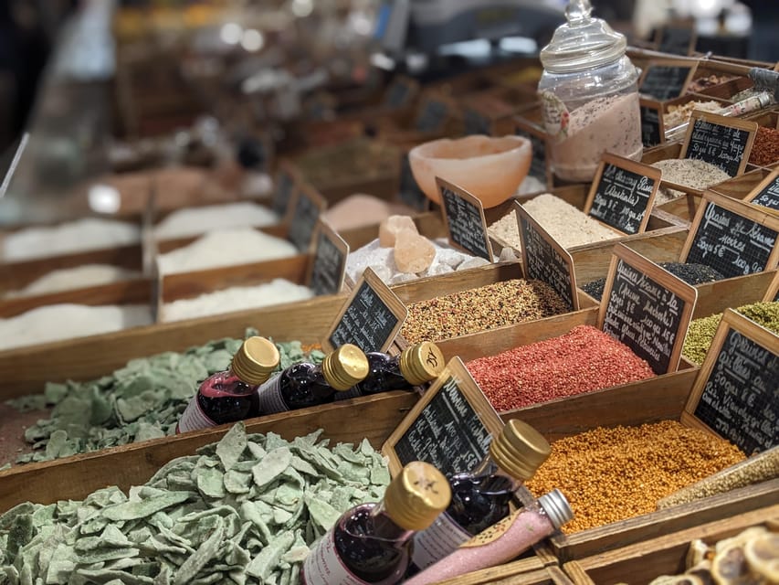 Antibes: 2 hour walking tour in the old town - Marché provençal: colors, scents, and local rhythms