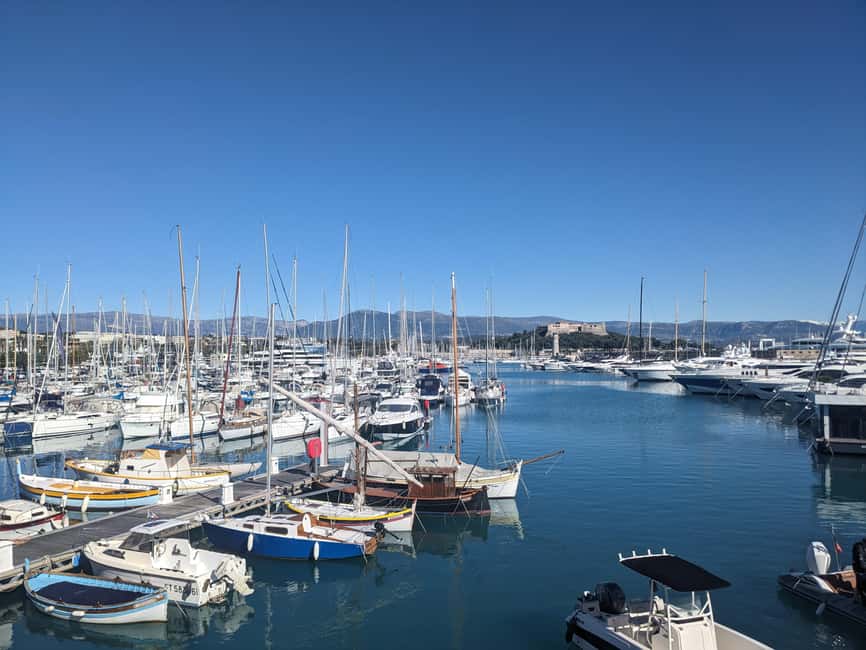 Antibes: 2 hour walking tour in the old town - Urban art and craft workshops: the Antibes you can feel