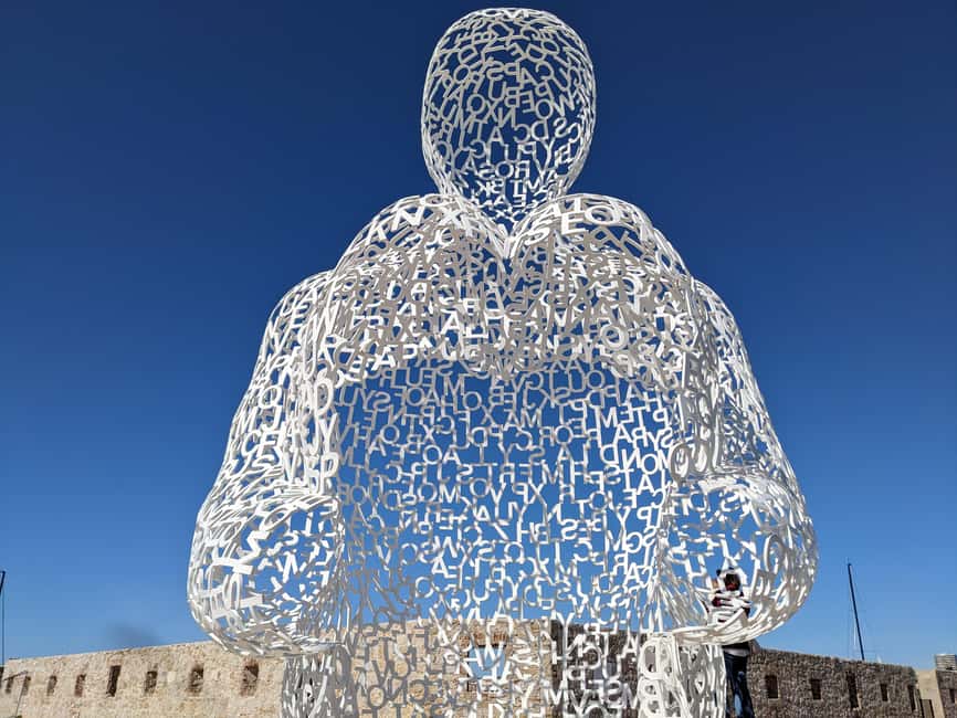 Antibes: 2 hour walking tour in the old town - Wrap-up back at the port and what to do next