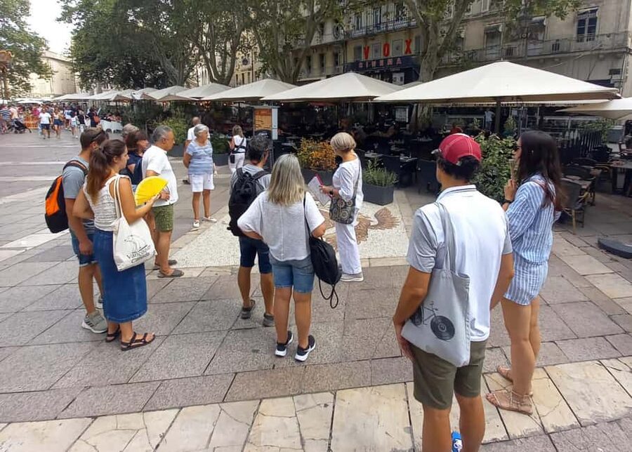 Avignon: History and Legend Walking Tour - What you’ll learn, without it feeling like a lecture