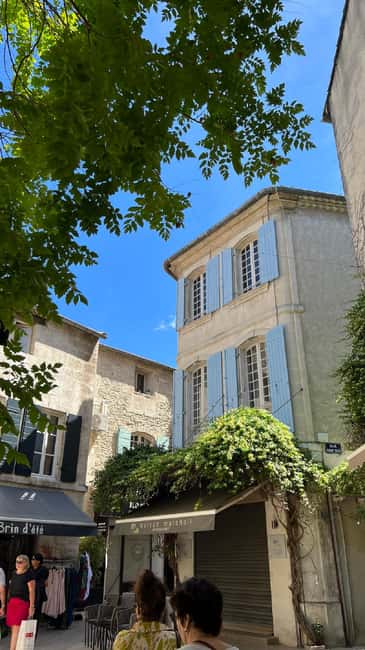 Avignon: Pont du Gard, Saint Remy and Les Baux Half-Day Tour - How the 5-hour schedule stays tight, not chaotic