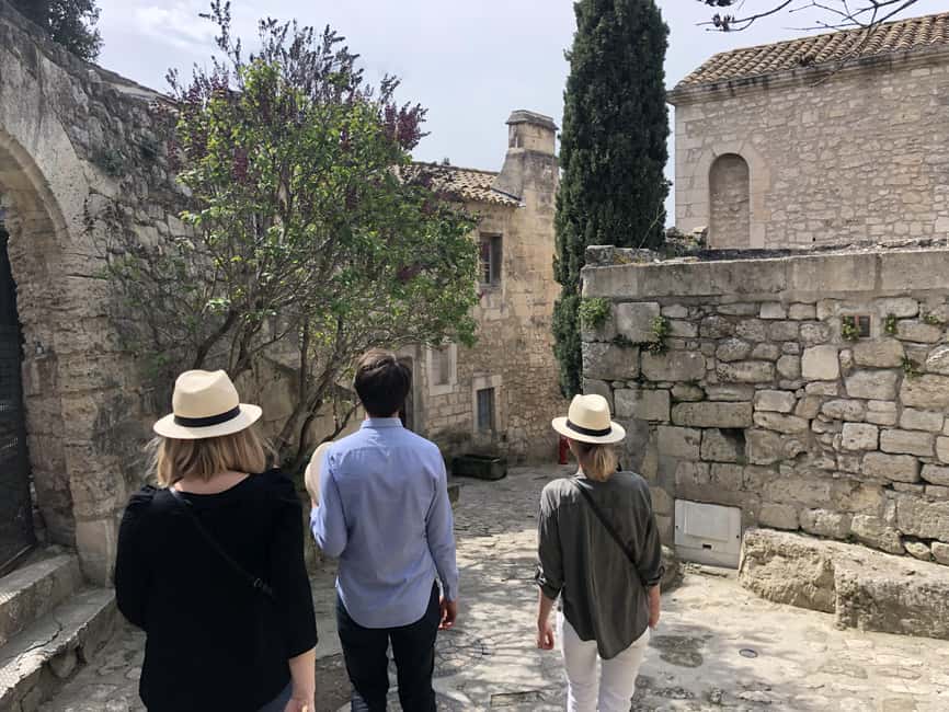 Avignon: Pont du Gard, Saint Remy and Les Baux Half-Day Tour - Who this tour suits best, and who may want something else