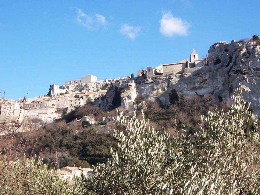 Avignon: Pont du Gard, Saint Remy and Les Baux Half-Day Tour - Saint-Rémy-de-Provence: a guided village walk that feels human