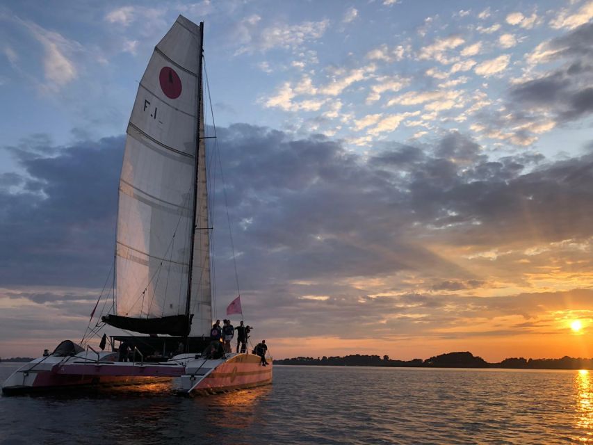Baden: Gulf of Morbihan Exploration by Catamaran - The boat and the onboard vibe: Caseneuve Maxi comfort that matters
