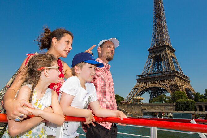 Bateaux Mouches Sightseeing Cruise on the Seine River in Paris - Choose your deck: photos, comfort, and why sound can vary
