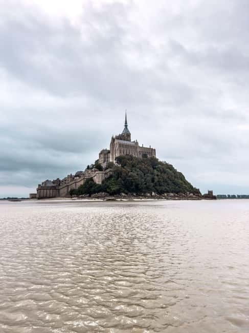 Bay of Mont Saint-Michel : Quicksands And Discovery - A smart way to plan your day around this Bay walk