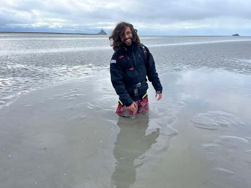 Bay of Mont Saint-Michel : Quicksands And Discovery - How quicksands and tide timing shape the whole walk