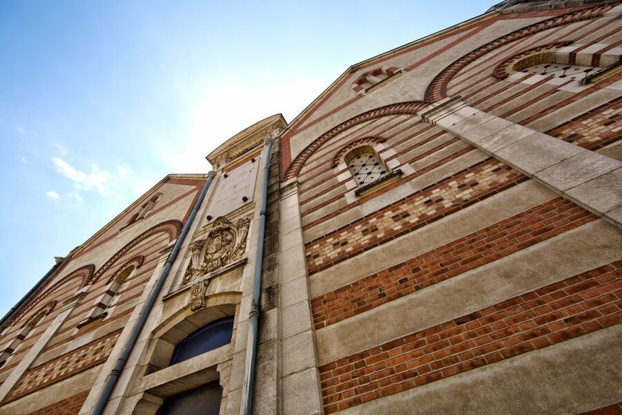 Beaune: Maison Champy Guided Cellar Tour with Wine Tasting - Logistics that can make or break your day