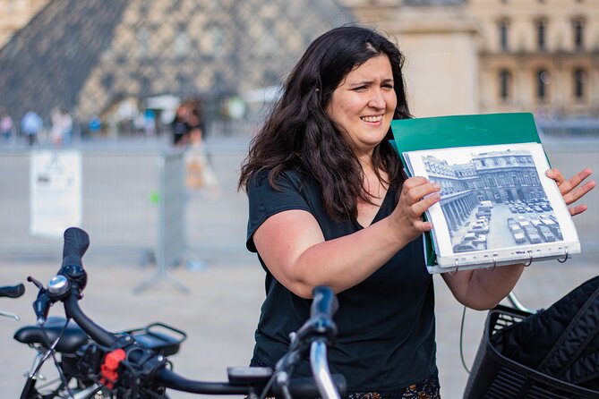 Best of Paris Small Group E-bike Guided tour (w/ optional Cruise) - Why a small-group e-bike tour fits Paris so well