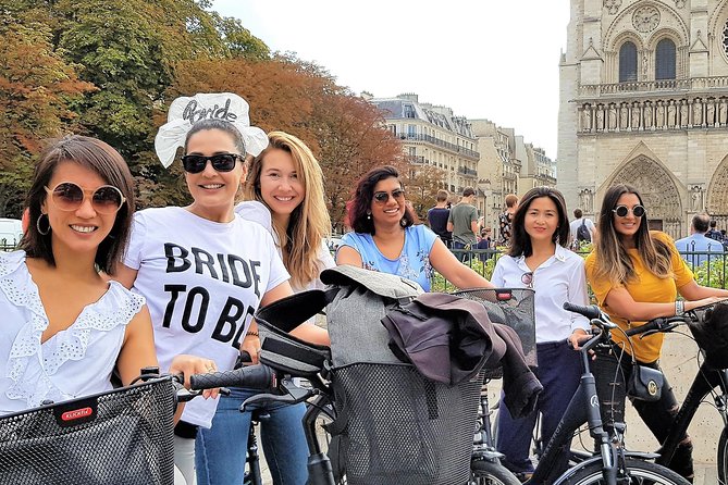 Bike Paris treasures with a live guide - Families & Friends - Grand Palais and Invalides: architecture that feels like a time machine