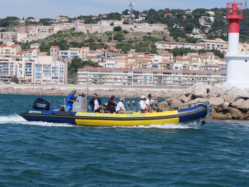 Boat walk in Sete on the singular island 1 hour - A 1-hour Sète canal boat walk, the way it’s meant to be