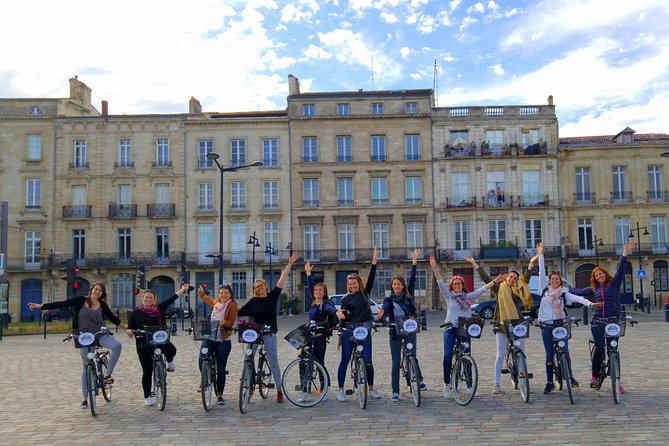 Bordeaux Essentials Sightseeing Bike Tour with a Local Guide - Getting started at 110 Rue Mouneyra, then riding Bordeaux your way