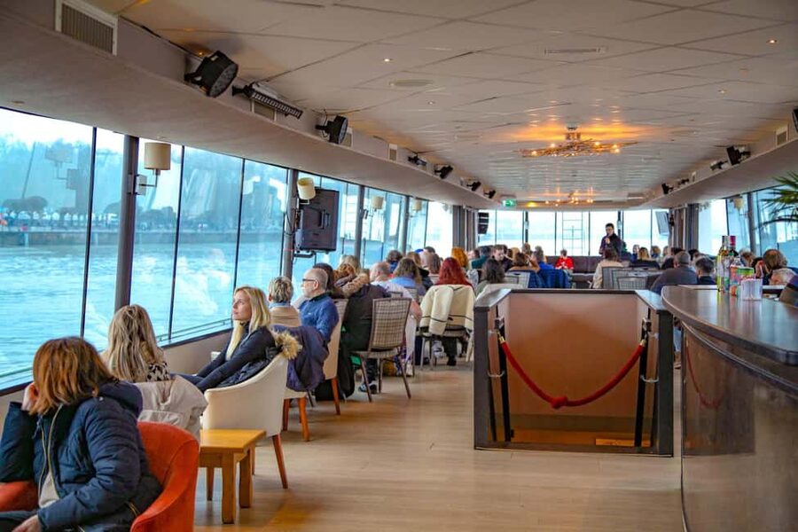 Bordeaux: Guided Wine and Canelé Discovery Cruise - Cité du Vin: a modern landmark you can actually spot