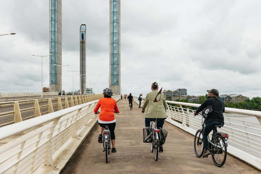 Bordeaux: Historic Center & Chartrons District Bike Tour - Why This 3-Hour Bordeaux Bike Tour Feels Like a City Shortcut