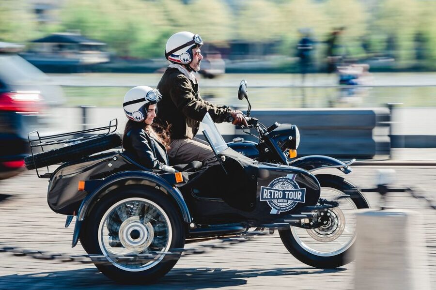 Bordeaux: Sightseeing by Side Car - Place des Quinconces: The Big-Layout Moment