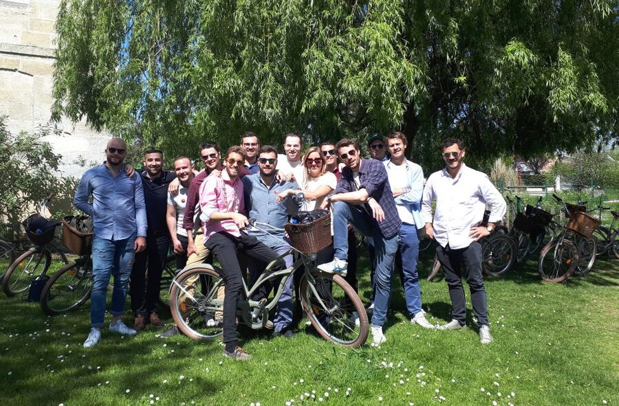Bordeaux: Top Landmarks & Historic Bike Tour - Getting oriented at Place Raymond Colom and choosing your bike