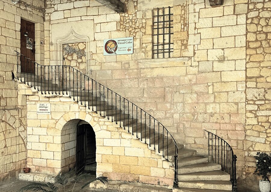 Bordeaux : Unforgettable Saint Emilion Half Day Wine Tour - Saint-Émilion medieval village walk: UNESCO with actual time to enjoy it