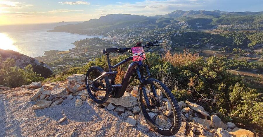Calanques National Park: E-Mountain Bike with Virtual Guide - When forests close in summer, your plan still has big options