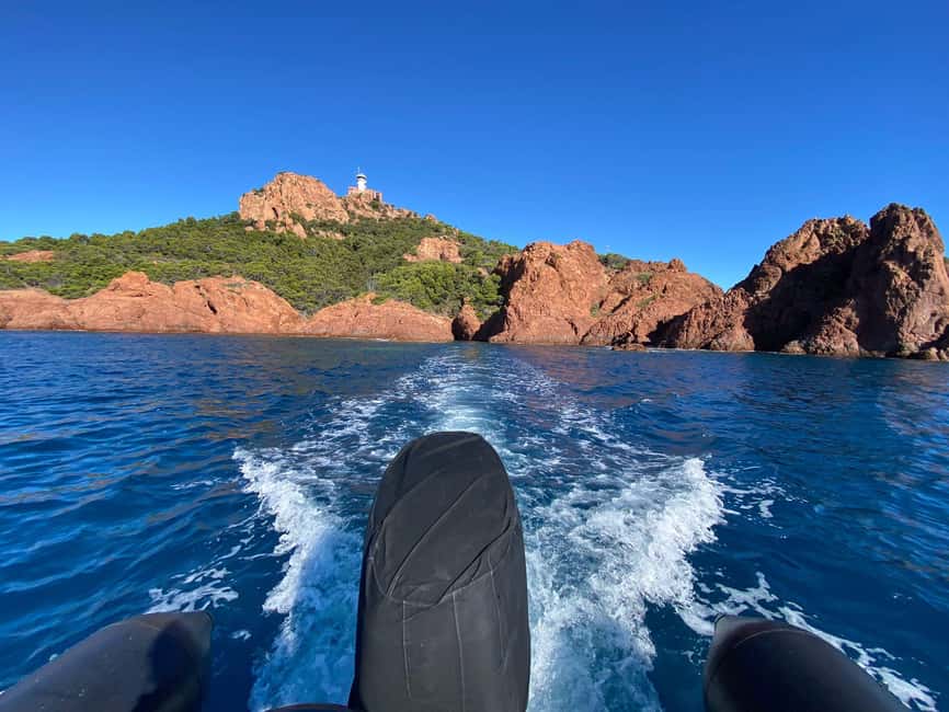 Cannes: 2.5-Hour Esterel Calanques Boat Excursion - Architectural landmarks you will recognize from the sea