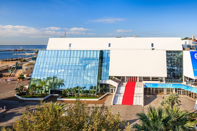 Cannes, Antibes, and St Paul de Vence Full-day from Nice Small-Group Tour - Price value around $111: what you are buying