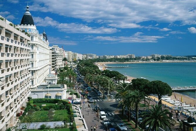 Cannes, Antibes & St Paul de Vence Half Day Shared Tour from Nice - St Paul de Vence, why the final hour feels worth it