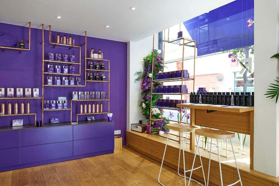 Cannes: Discovery Perfume Workshop - The instructor’s lesson: fragrance architecture and real ingredient choices