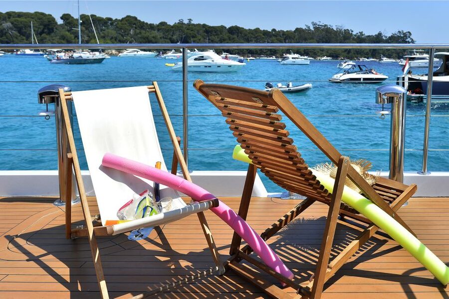 Cannes: Half-Day Catamaran Cruise with Lunch - Price and value: is $135 per person worth it?
