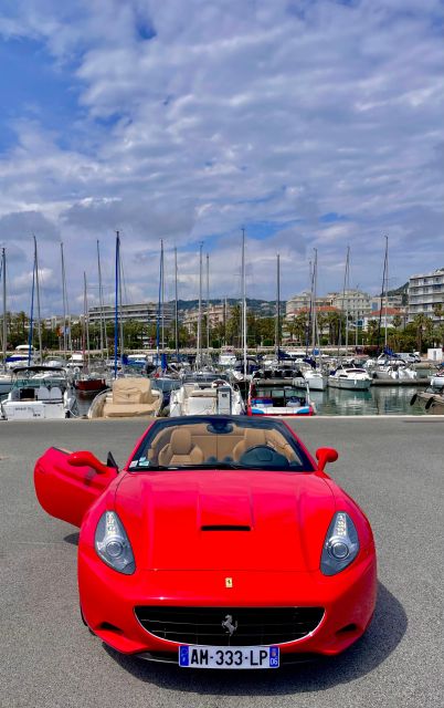Cannes : Visite guidée en Ferrari sur les routes de Cannes - The Ferrari California feeling on Cannes roads