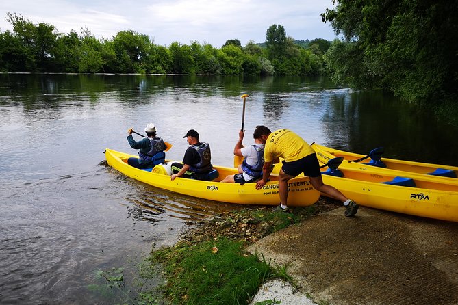 Canoe Butterfly - Canoes Butterfly at Le Pont du Pech: Value and Vibe