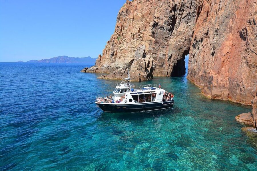 Cargèse: Scandola and Piana Boat Tour with Stop at Girolata - Girolata: your best bet for lunch and a swim break