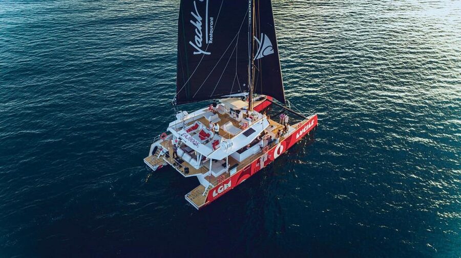 Catamaran Lucile | Sunday brunch - Practical Tips for a Smooth Sunday Brunch Cruise