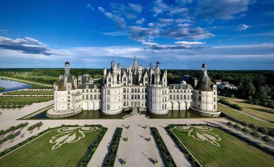 Chambord: Entry Ticket to the Castle - Your 1-day ticket: what you can actually cover