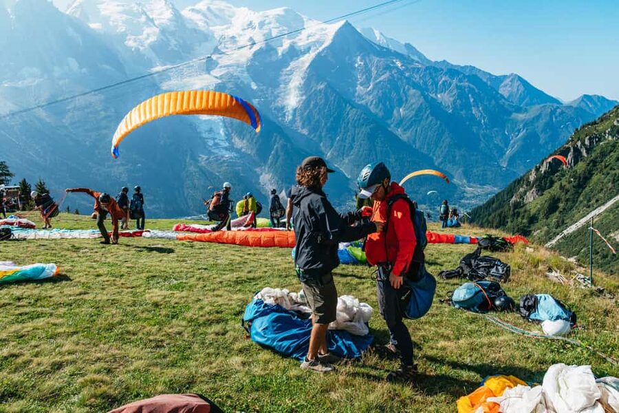 Chamonix: Tandem Paragliding Flight - Key moments that make this flight worth it
