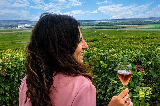 Champagne Day Trip from Paris with 8 Tastings & Lunch - Why this tour is worth your time over a DIY plan