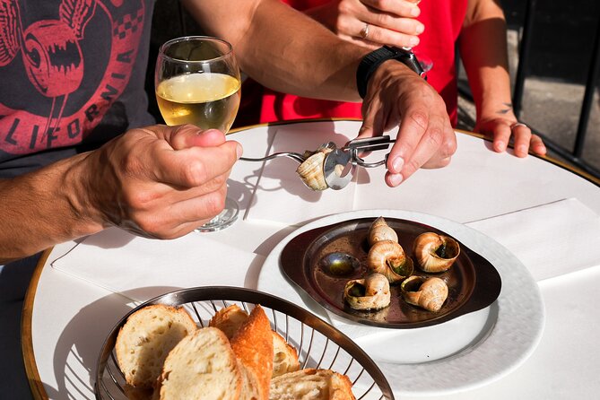 Champagne & Oysters Paris Food Tour - Stop 1 in Le Marais, the orientation bite