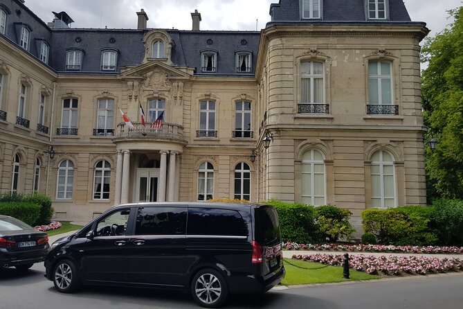 Champagne Region Private Day Trip from Paris - Lunch in the Region: Choose Comfort, Budget for It