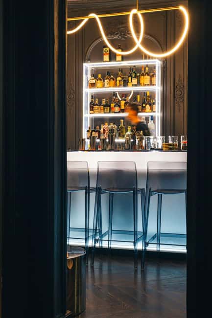 Cocktails lessons in Speakeasy - Finding Restaurant Prost and the Speakeasy Bar Entrance