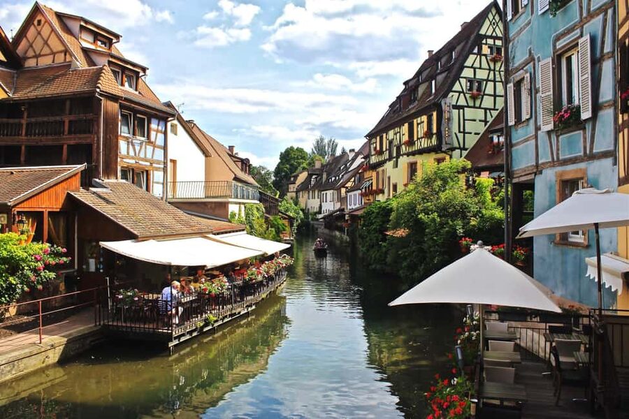 Colmar: Express Walk with a Local in 60 minutes - Petite Venise: the canal-side part you will remember