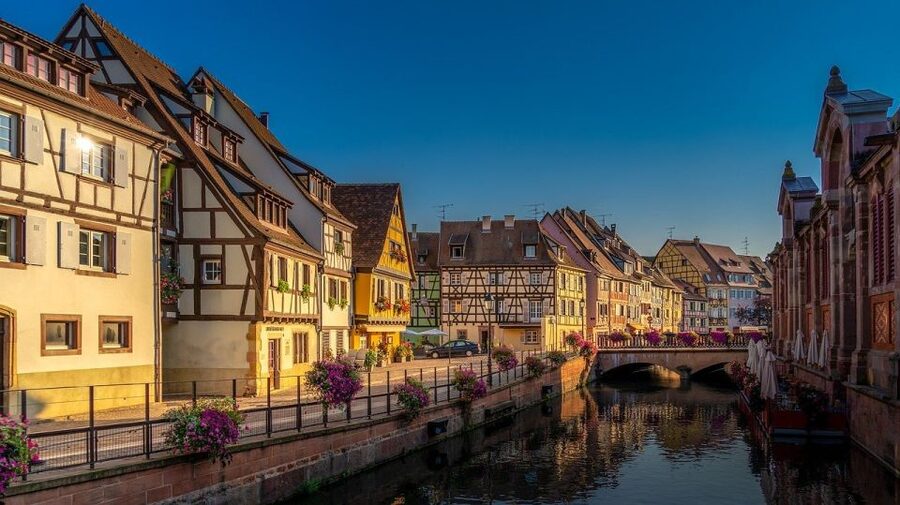 Colmar: Private Guided Walking Tour of the City Center - Why Colmar Center Works So Well in 2 Hours