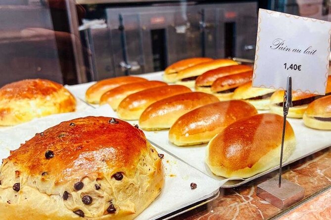 Cool Le Marais: Parisian Food Tour, Small Group or Private Option - Sweet Finish and Chocolate: Ending on a Parisian Note