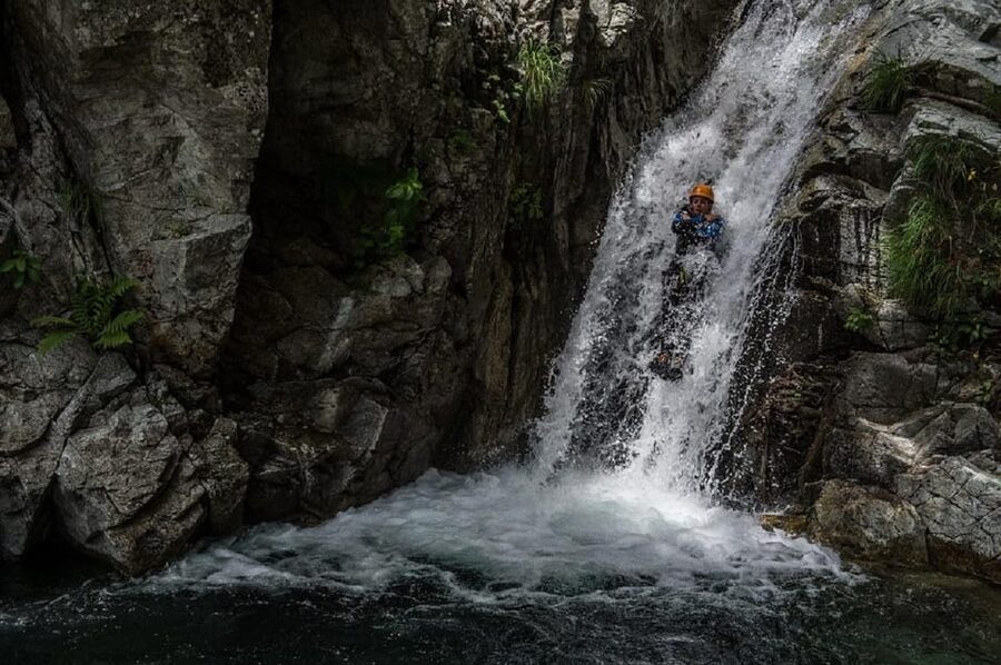 Corte Region: Fun Canyoning Verghellu - Getting to the start point from the Vecchio bridge (and why that matters)