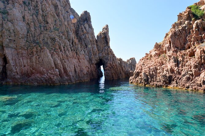 Cruise in a small group in Scandola Girolata Calanques de Piana - Two narrated segments before the main stops
