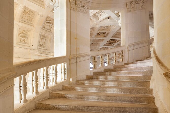 Day Tour of Chateaux of Chenonceau, Chambord & Caves Ambacia from Tours/Amboise - Comfort Tips for a 9-Hour Loire Day (and Who Should Skip It)